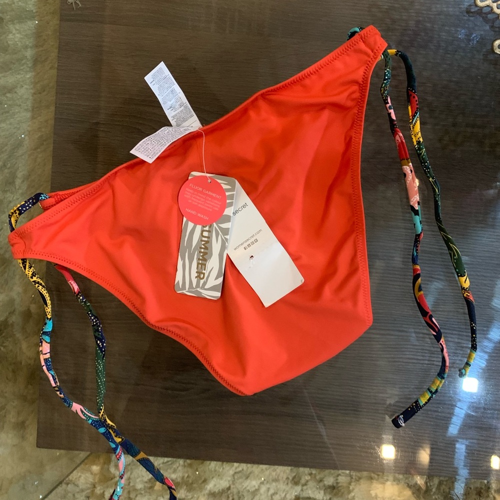 Tie up brief - Picture 2 of 4